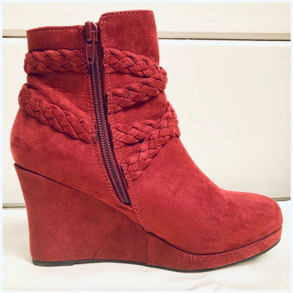 SOLD - Picture 2 of 8